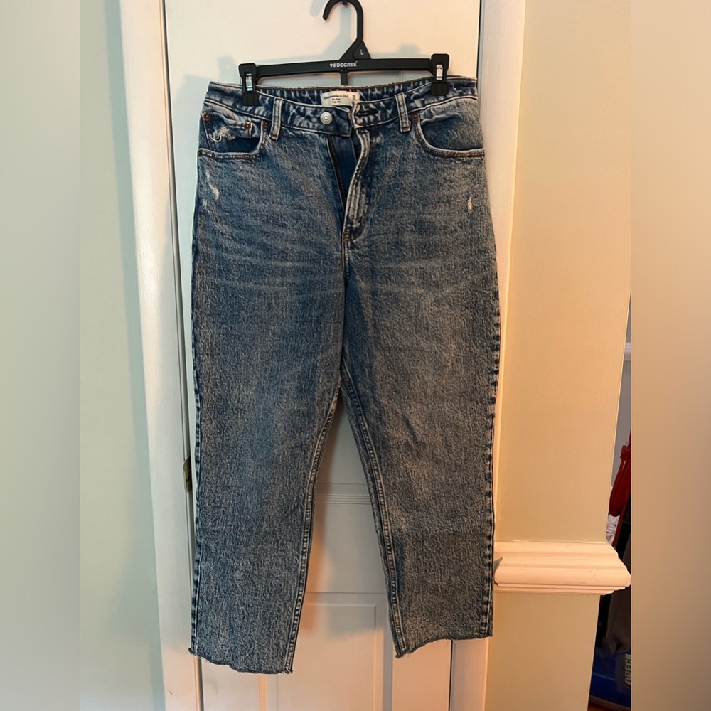 Abercrombie Mom Jeans